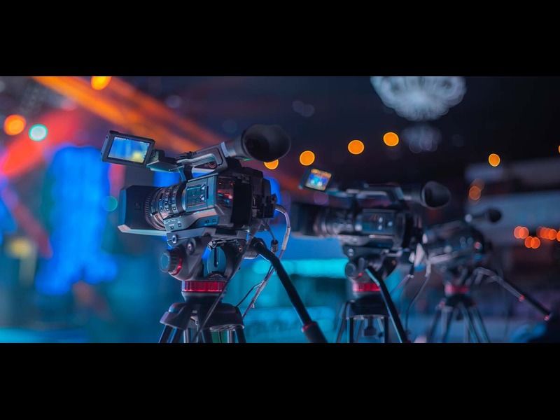 	Three Camera (recording)